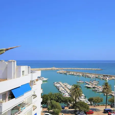 Seaview Apartment